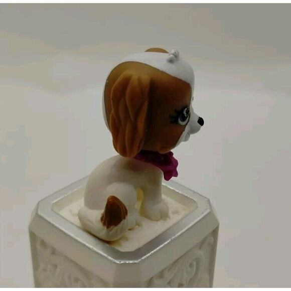 Polly Pocket Sparkling Pets Puppy Dog White Brown Toy Blue Collar Rhinestone 56 - Picture 2 of 6